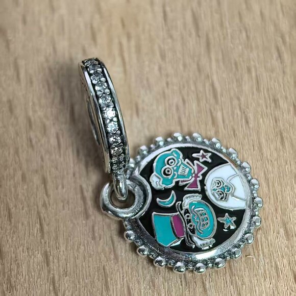 Pandora Halloween 2023 Haunted Mansion Hitchhiking Ghosts Charm, S925 Silver - Picture 3 of 4
